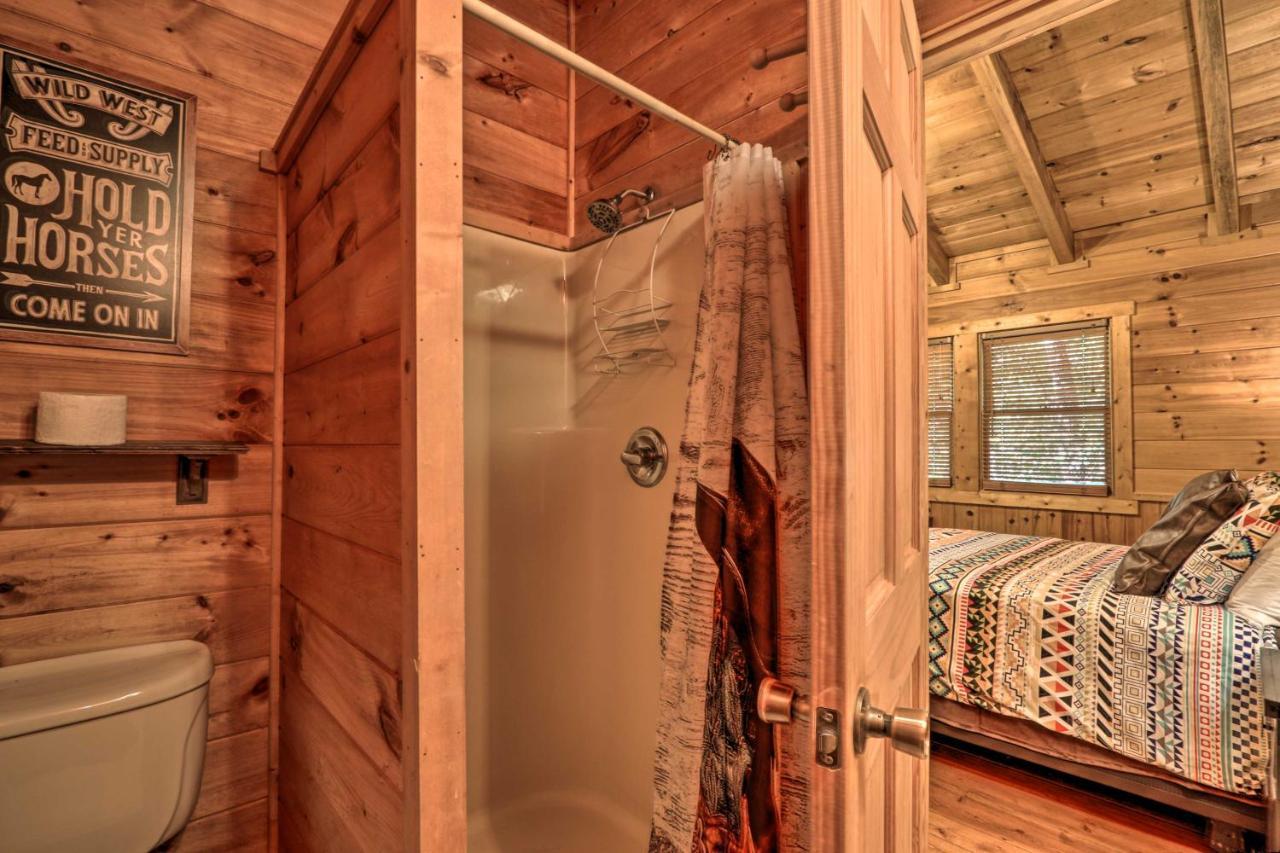 Cabin With Hot Tub And Deck, 3 Mi To Pigeon Forge 세비어빌 외부 사진